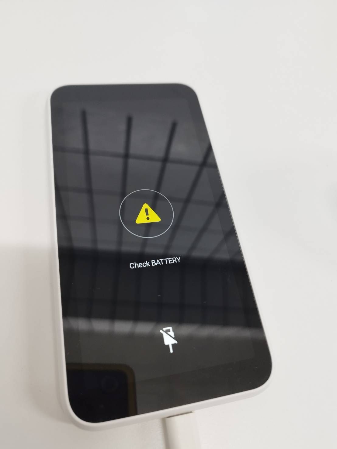 ジャンク★Galaxy 5G Mobile Wi-Fi SCR01 ジャンク】Galaxy 5G Mobile Wi-Fi モバイルルーター〈SCR01