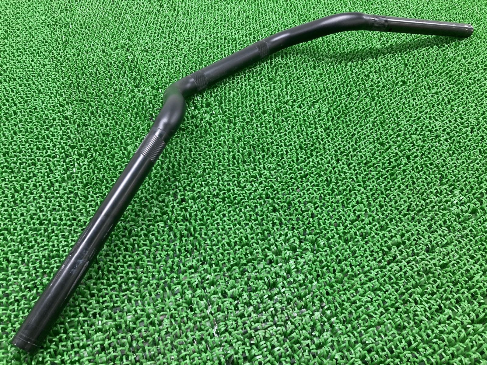スカウトボバー ハンドルバー 56KMTA003K3141*** インディアン 純正 バイク 部品 56KMTA003K3141 Indian ScoutBobber 幅760mm コンディション良好 車検 Genuine:22311954