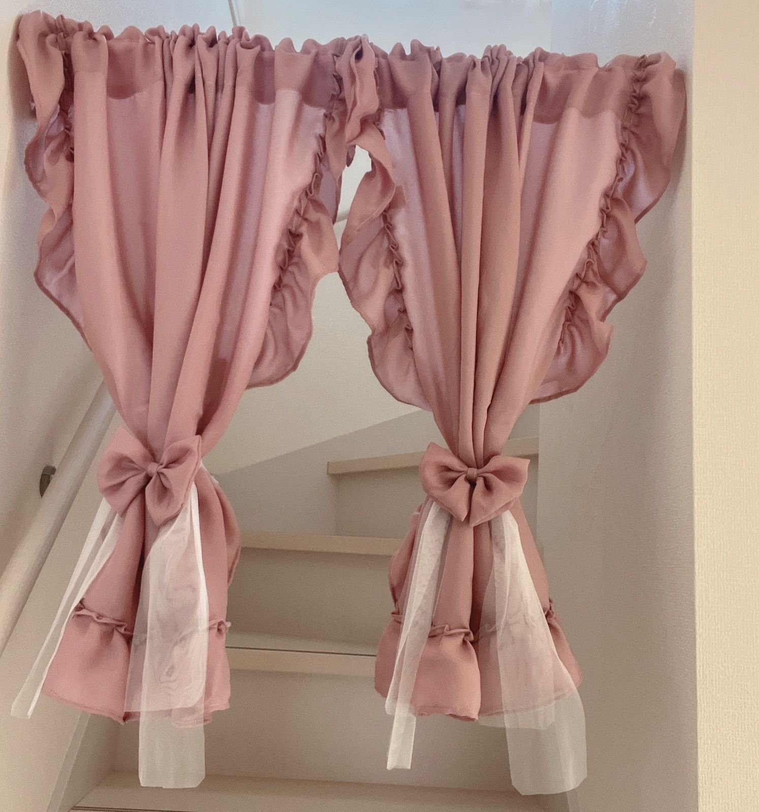 リボンカフェカーテン♡ピンクのお花ミラーレース