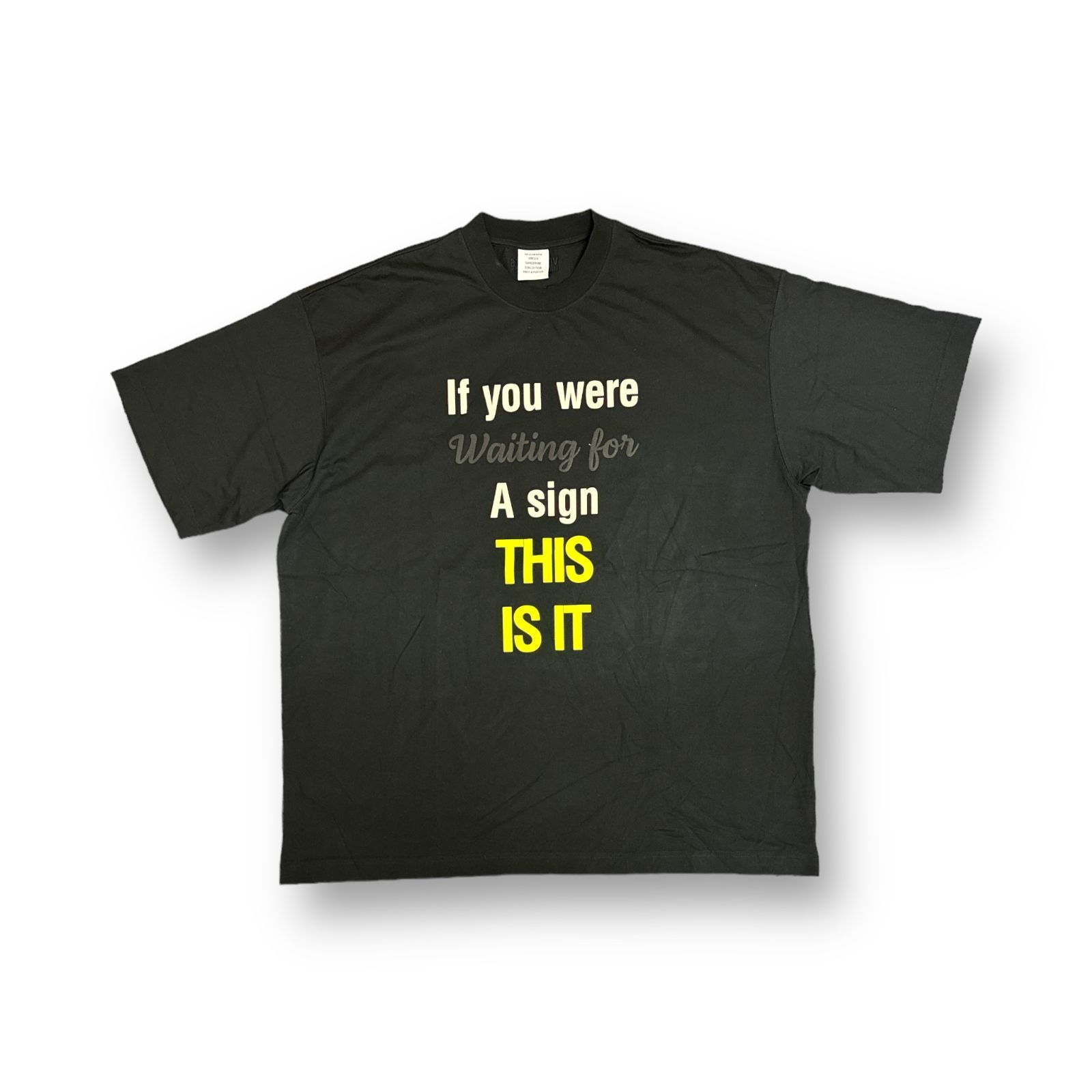 美品 VETEMENTS 21AW FREE VETEMENTS T-SHIRT ロゴプリント クルー 
