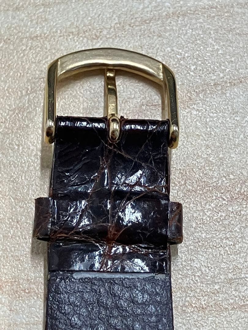 WALTHAM腕時計WORLD OVER Newportニューポート 稼働品 - メルカリ