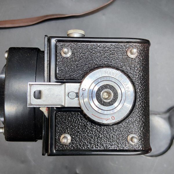 Yashica-E FLASH