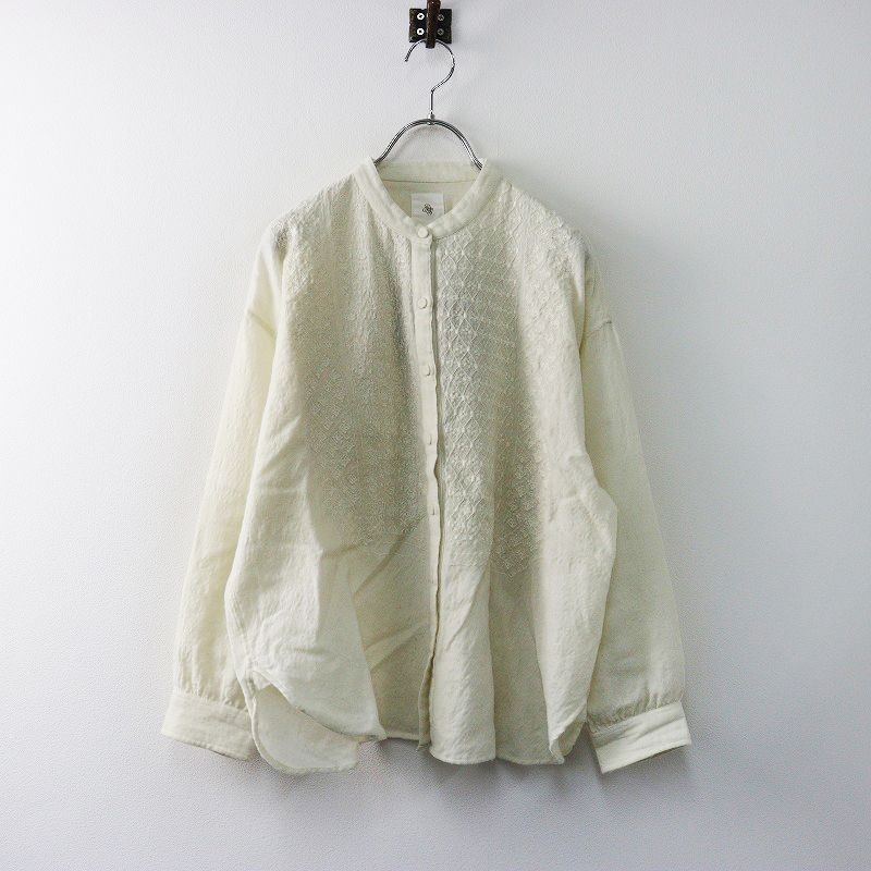 2024AW メゾンドソイル maison de soil BOILED WOOL PLAIN 胸元刺繍バンドカラーシャツ １/オフホワイト ブラウス【2400014293708】 2024AW メゾンドソイル maison de soil BOILED WOOL PLAIN 胸元
