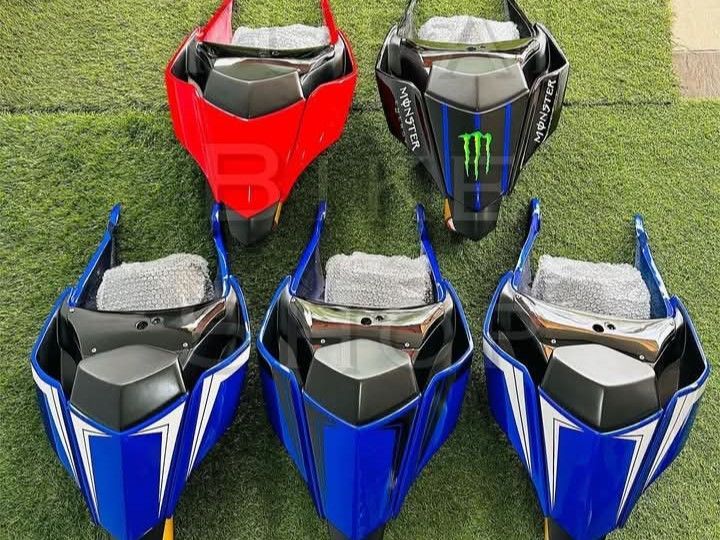 KB YZF-R25 R3 R1スタイル シートカウル V2 受注製造 - メルカリ