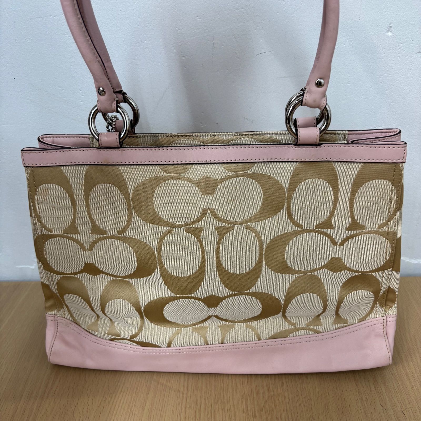 Coach ピンクベージュ トートバッグ Amazon | [コーチ]アウトレット トートバッグ シグネチャー