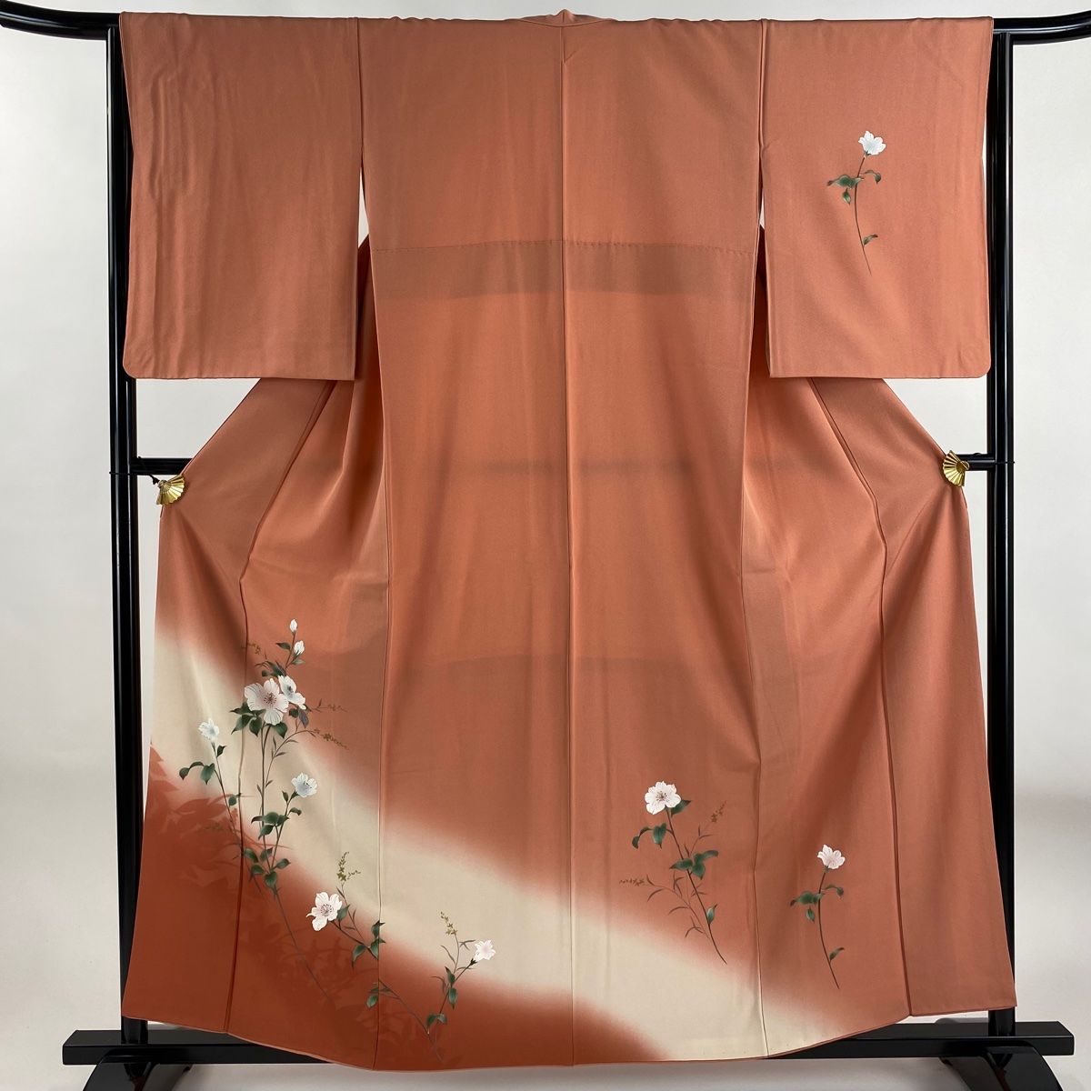 訪問着 身丈159cm 裄丈64cm M 袷 枝花 シルエット 螺鈿 金彩 サーモンピンク 正絹 秀品