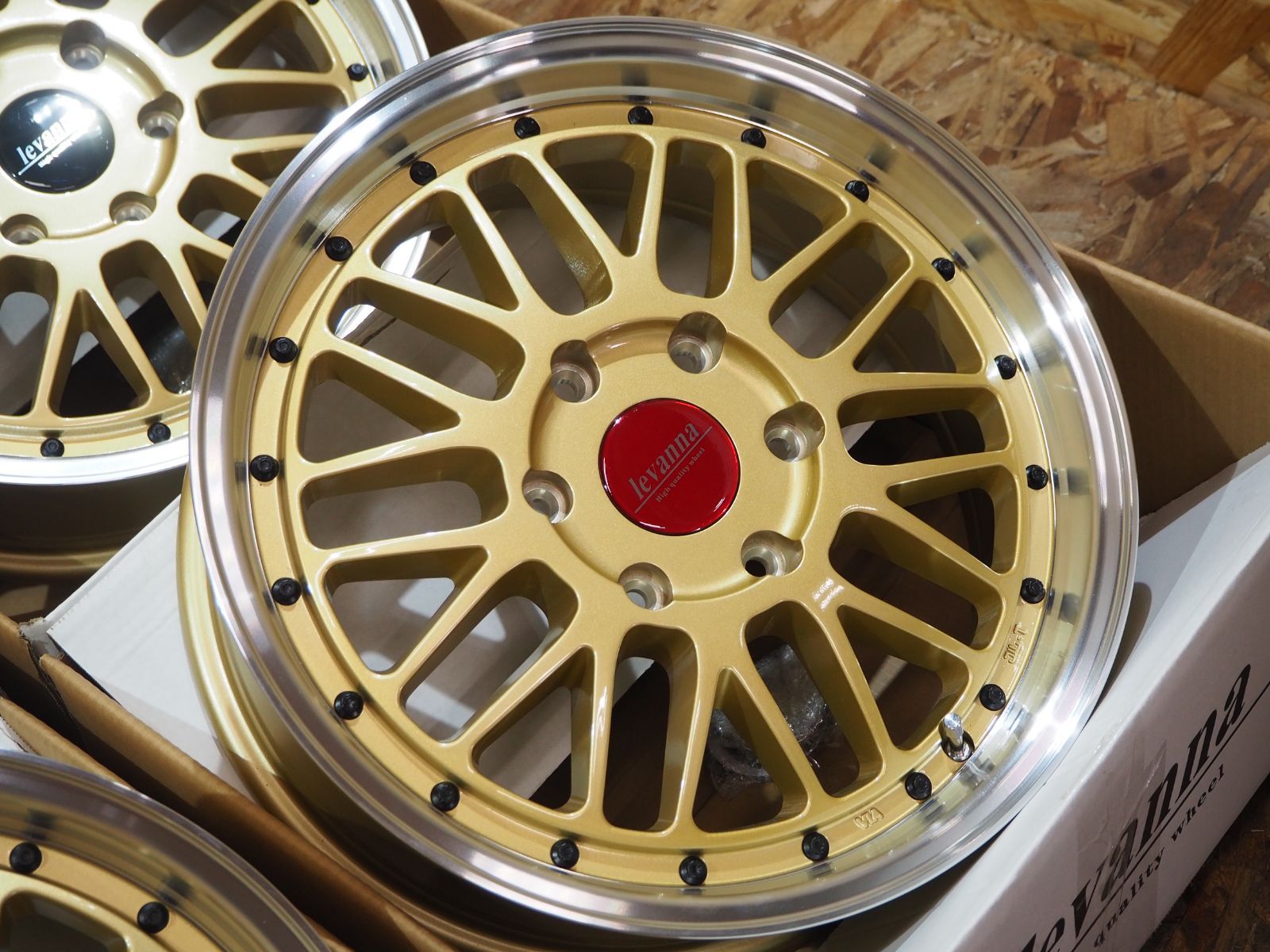 levanna 18インチ　美品　バリ山　おまけあり 予約 TS0482 TopSpeed 1/18 キャデラック V-LMDh GTP IMSA