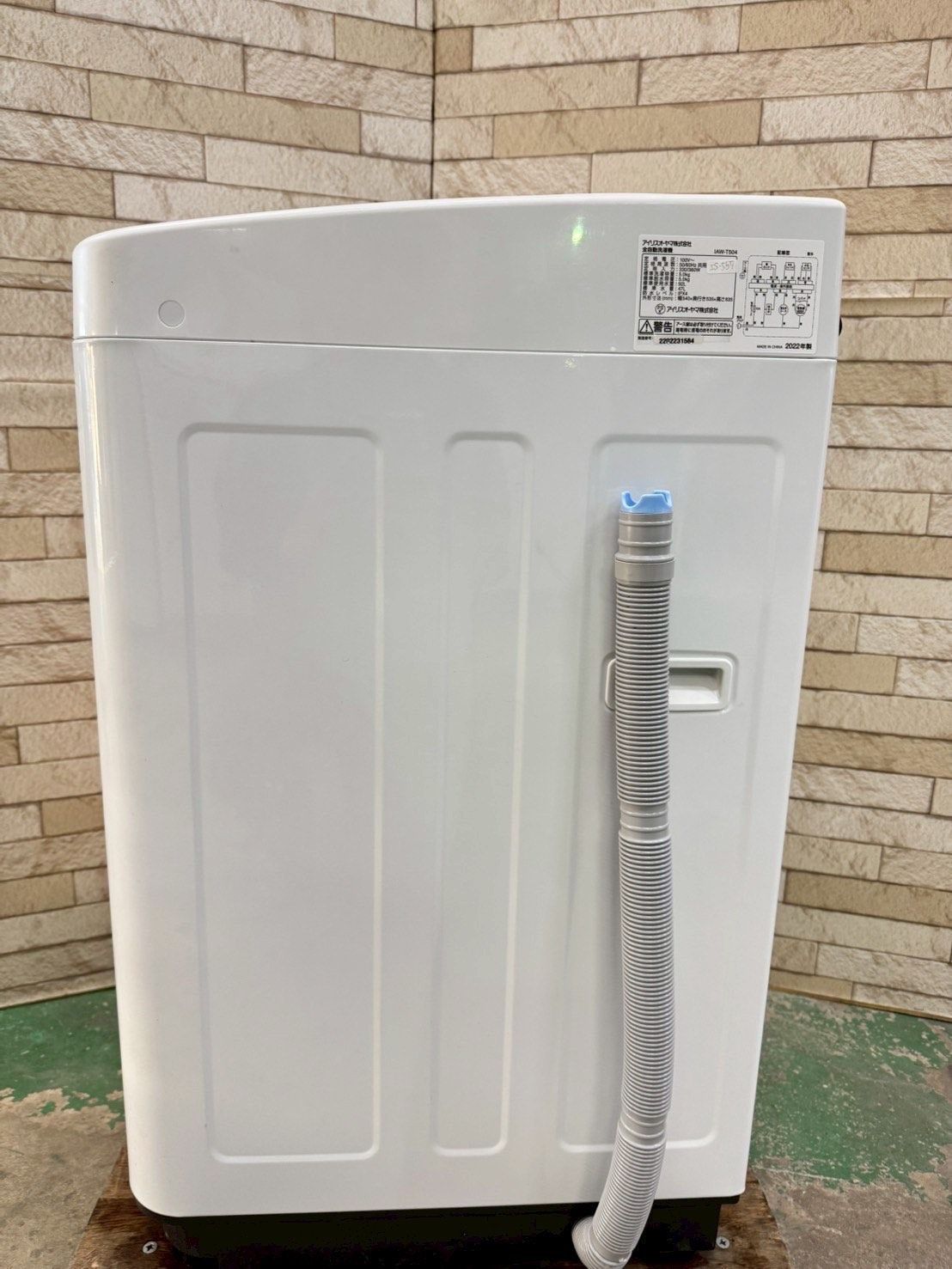 大阪送料無料★3か月保障付き★洗濯機★2022年★IAW-T504★IS-557 大阪送料無料☆3か月保障付き☆洗濯機☆アイリスオーヤマ☆5kg