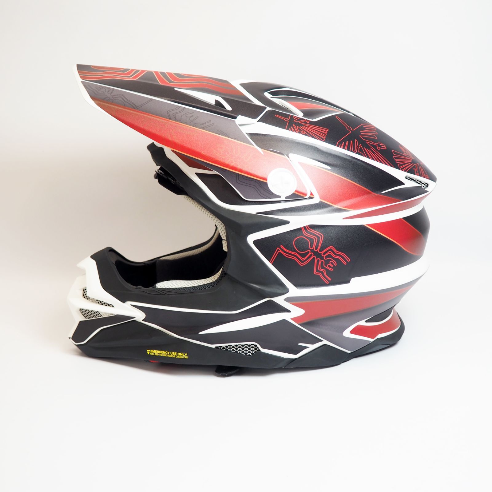 ナスカブラック