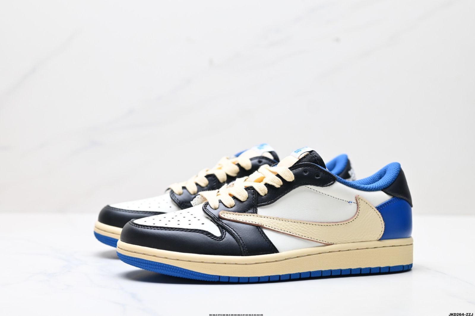 トラヴィススコット × フラグメント × ナイキ エアジョーダン1 ロー OG
