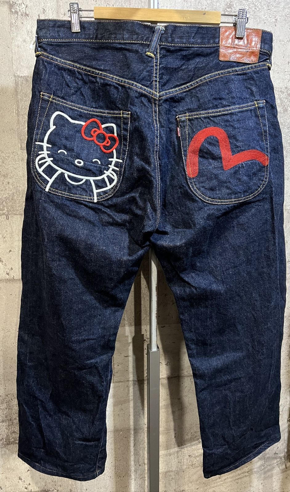 美品 エヴィス X ハローキティ コラボ デニム ジーンズ 2001 No.2 W38 EVISU Hello Kitty メルカリ