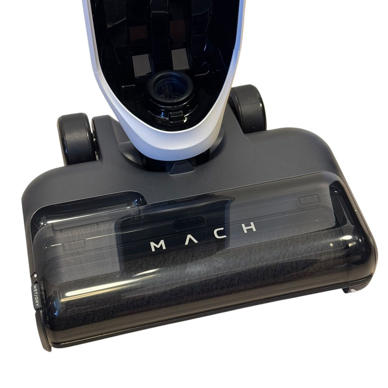 MACH V1