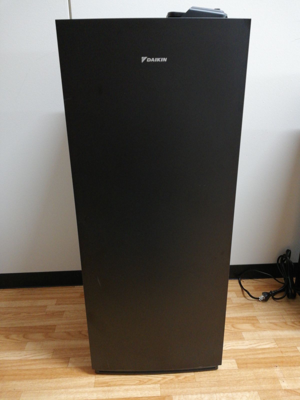 DAIKIN 空気清浄機 黒 MCK70YKS-T DAIKIN 空気清浄機 黒 MCK70YKS-T ダイキン MCK70YKS 価格比較