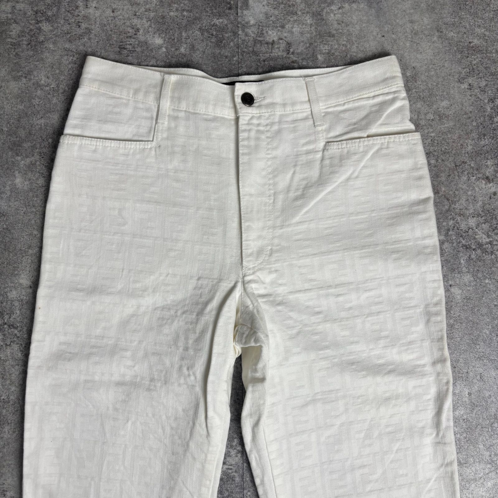 FENDI フェンディ ズッカ柄 ホワイトパンツ コットンパンツ 018696 ホワイト コットン イタリア製