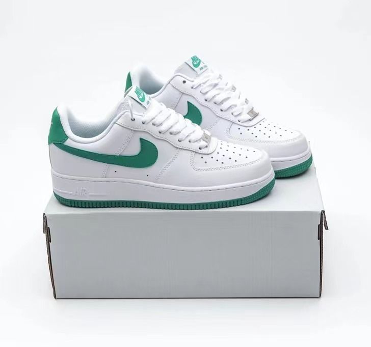 Nike ナイキ スニーカー Nike Air Force 1 Low 07 スポーツシューズ メンズ レディース 運動靴