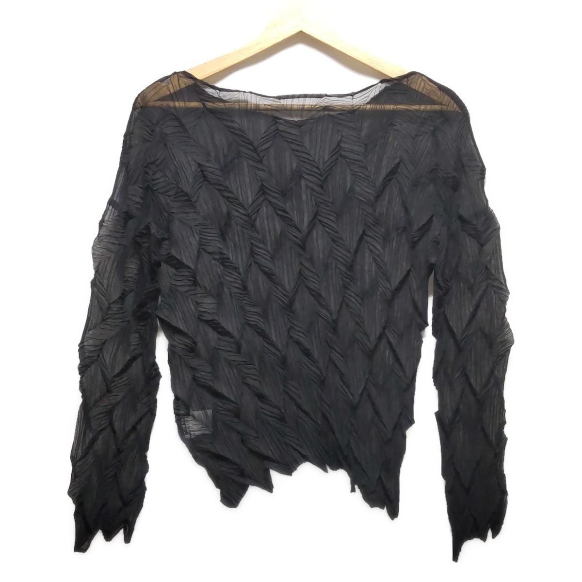 ISSEY MIYAKE FETE イッセイミヤケフェット 長袖カットソー サイズ2 M レディース - 黒 クルーネック プリーツ