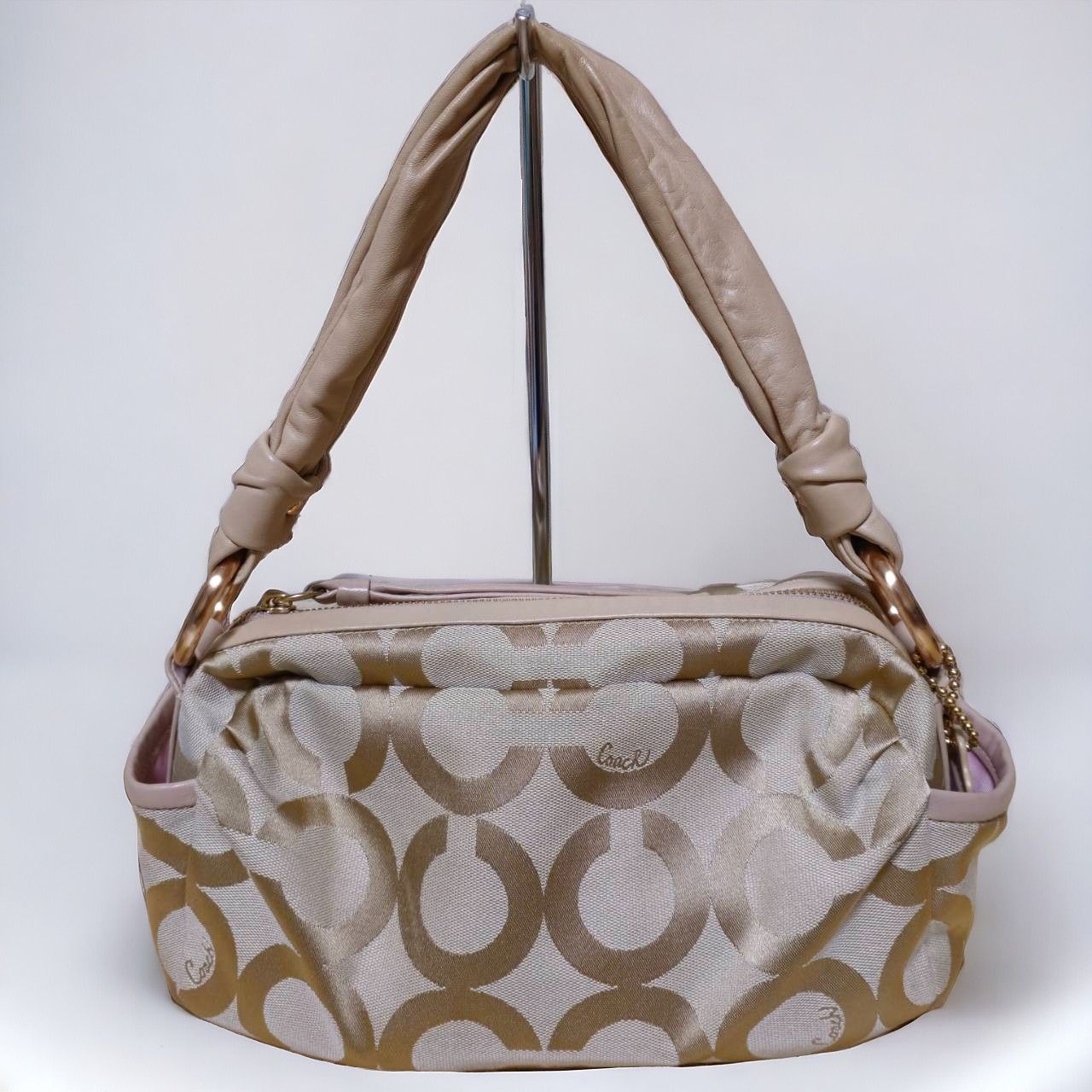 美品 コーチ オプアート 13439 ワンショルダー キャンバスレザー ベージュ Coach Op Art 13439 One Shoulder  Canvas Leather Beige - メルカリ