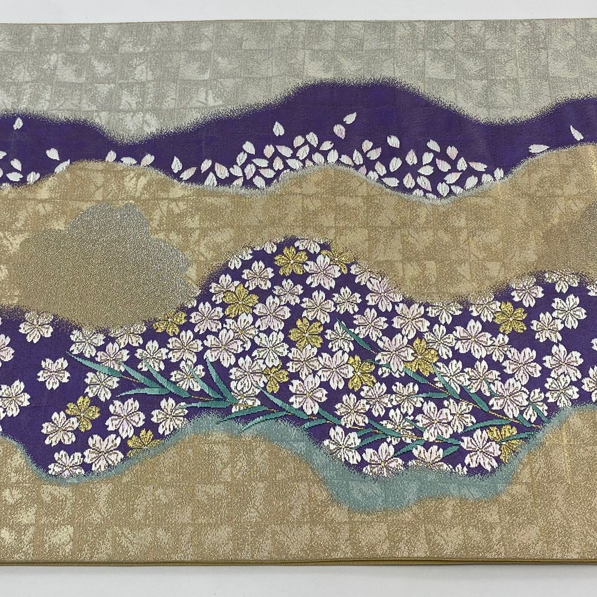 袋帯 美品 秀品 西陣織全通 夢幻錦 桜 花びら 唐織 箔 黒 六通