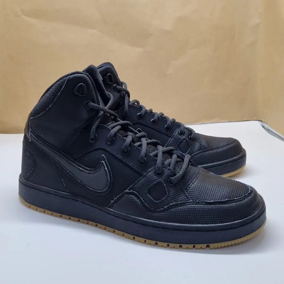 ナイキ サン オブ フォース メンズ ミッド 270