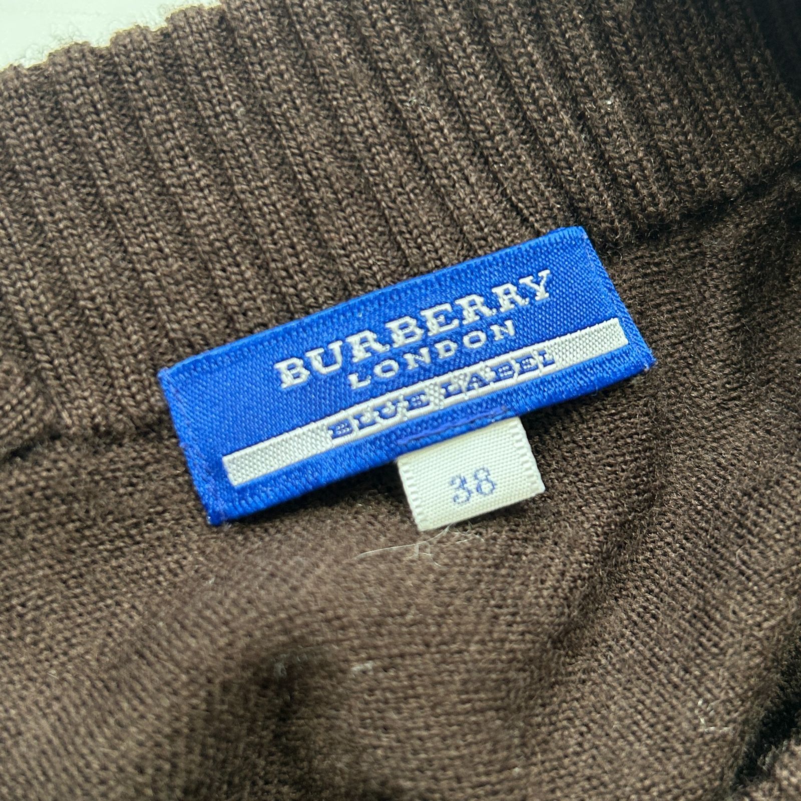 BURBERRY BLUE LABEL バーバリー ブルーレーベル ホース 刺繍 ニット