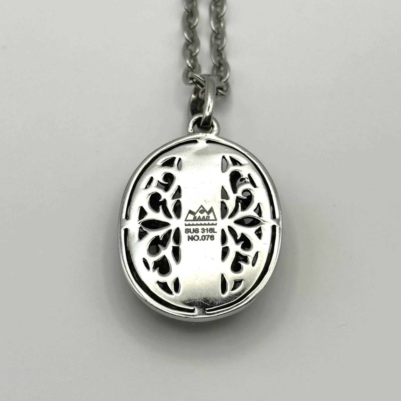 SAAD K18 サンシンボル シルバー 925 タタキ メタル ペンダント SAAD