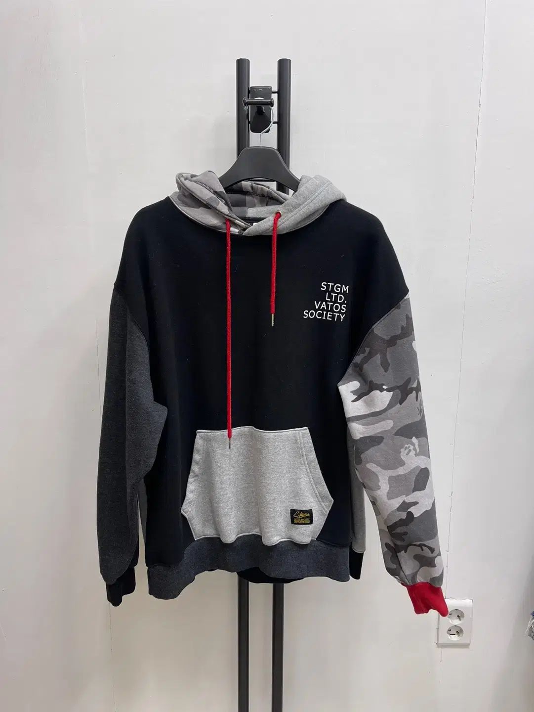 スティグマ 裏起毛 フード付きTシャツ