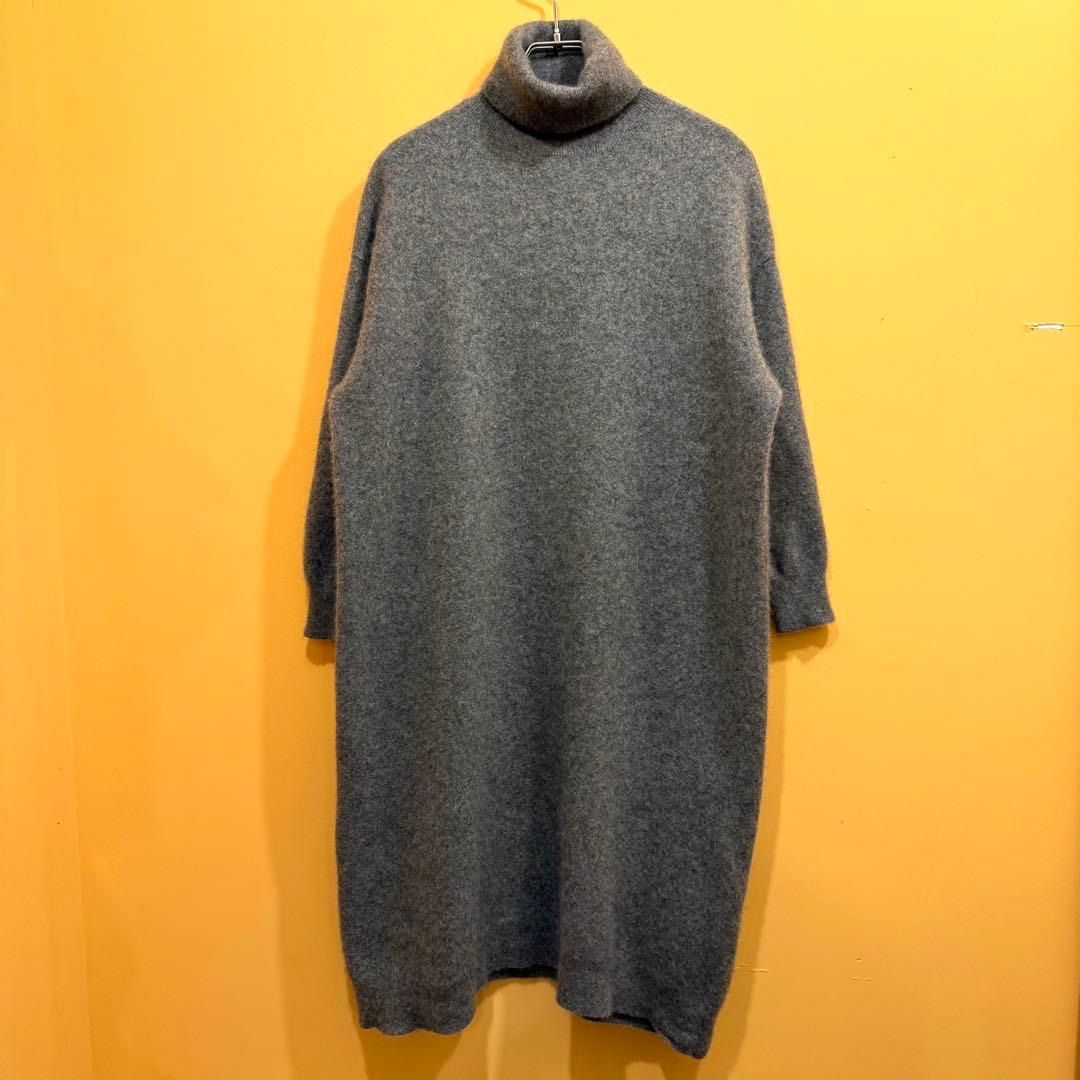 DEMYLEE（デミリー）の「DEMYLEE ⁄ タートルネックニットワンピース