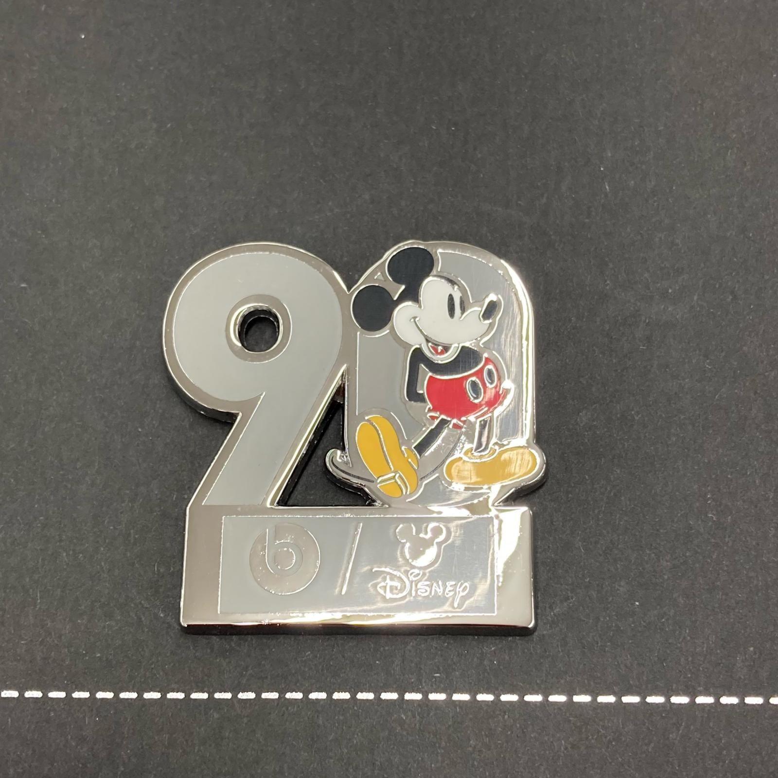 驚くほど 186000 現状品 beats solo3 wireless Micley s 90th Anniversary MU8X2PA ミッキー ホワイト マルチ