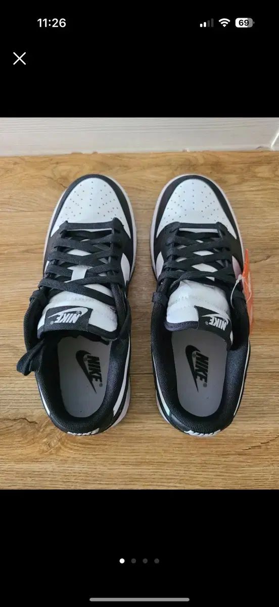 NIKE ナイキ レディース スニーカー 240