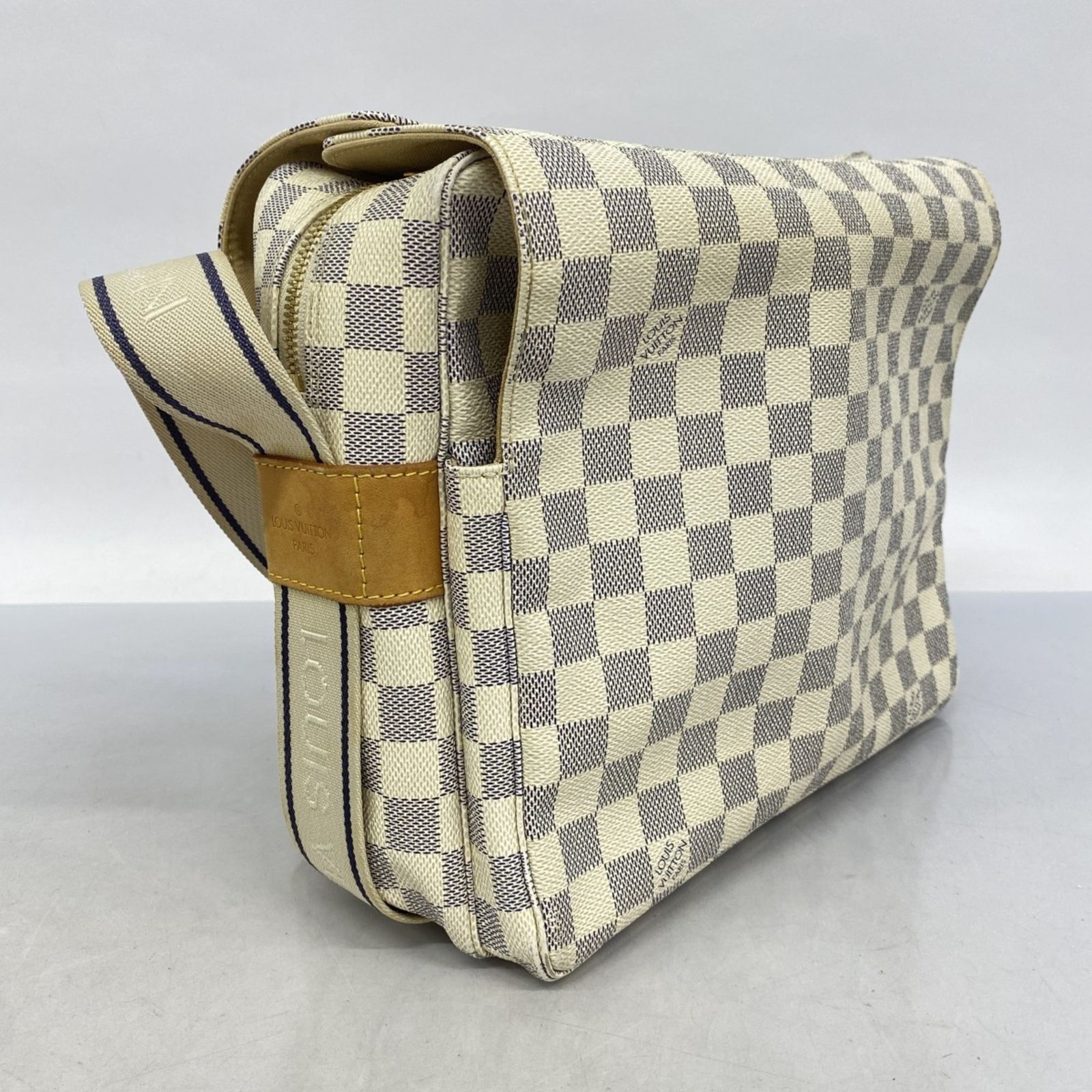 極美品 ヴィトン ダミエ ナヴィグリオ ショルダー ホワイト 専用箱付き