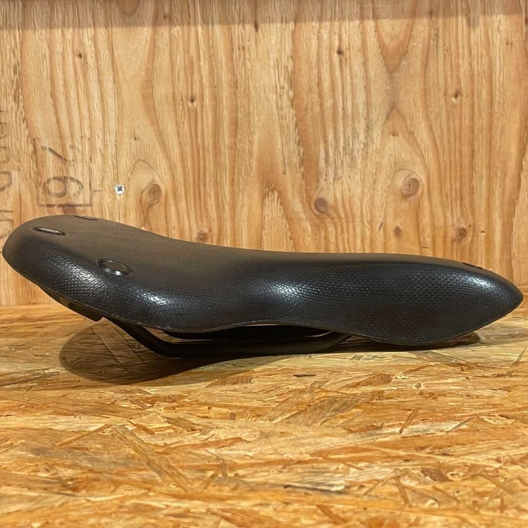 新品】BROOKS Cambium C67 クロスバイクやコミューターに！ - メルカリ