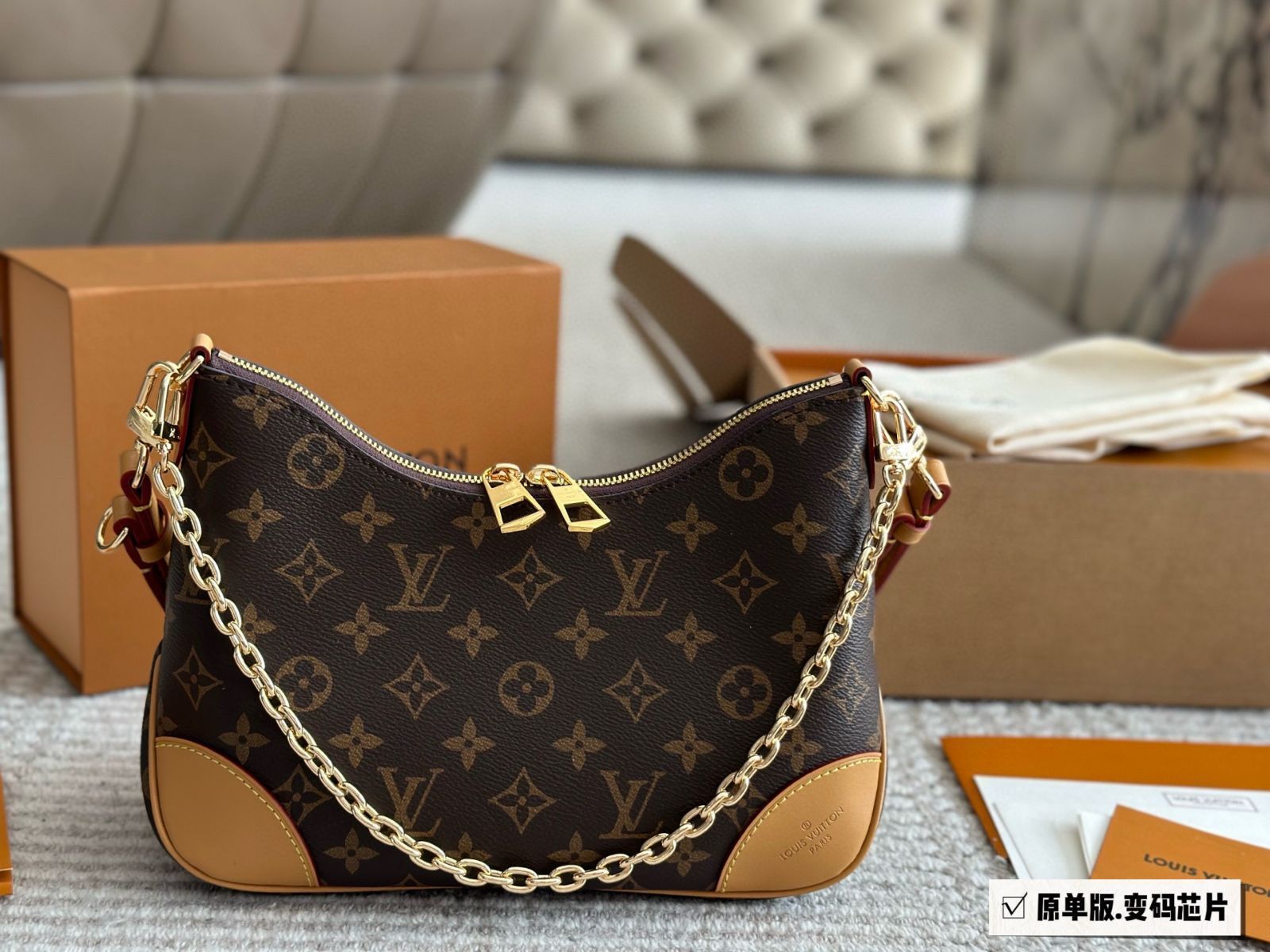  今日 Louis Vuitton Monogram バッグ ヴィンテージ ハーフムーン 全鋼ハードウェア NFC 対応 トートバッグ バッグ