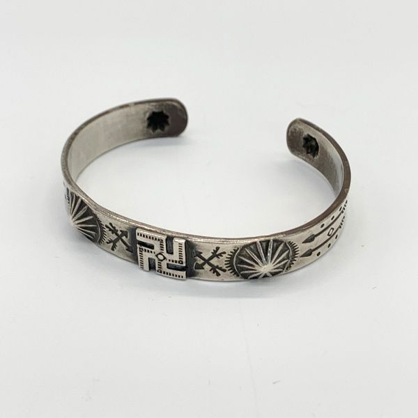 インディアンジュエリー ナハボ族LJS作 バングル シルバー アクセサリー LJS STERLING アメカジ メンズ 服飾 DF13771