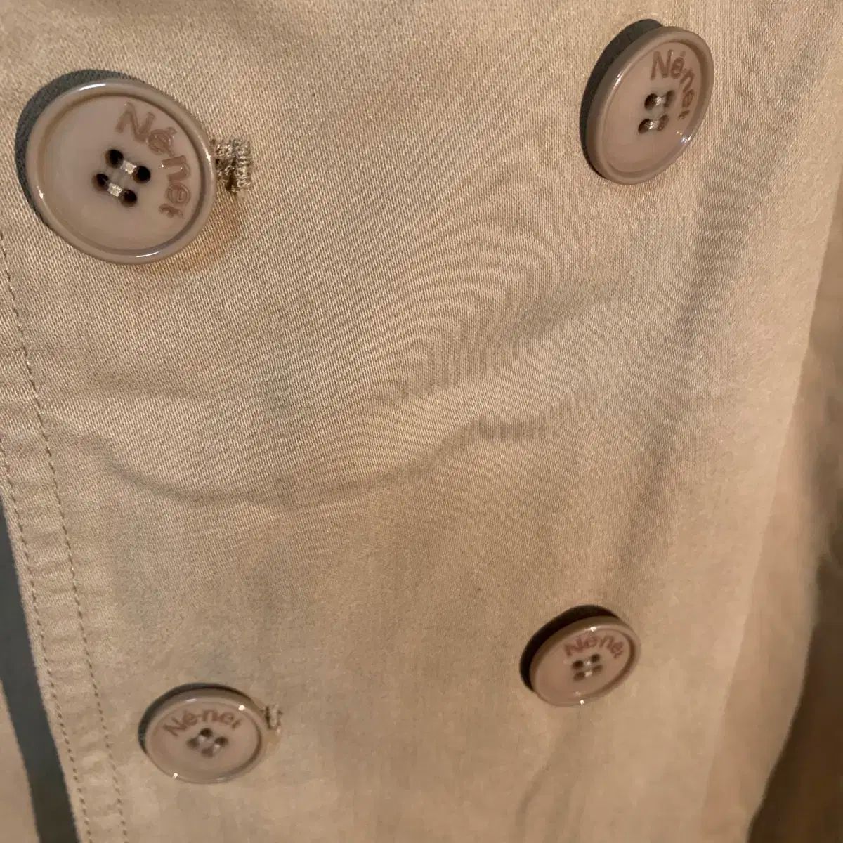 激安で高品質＆送料無料！ Ne ー net ダブルボタン ベージュ トレンチコート 66 77 人類