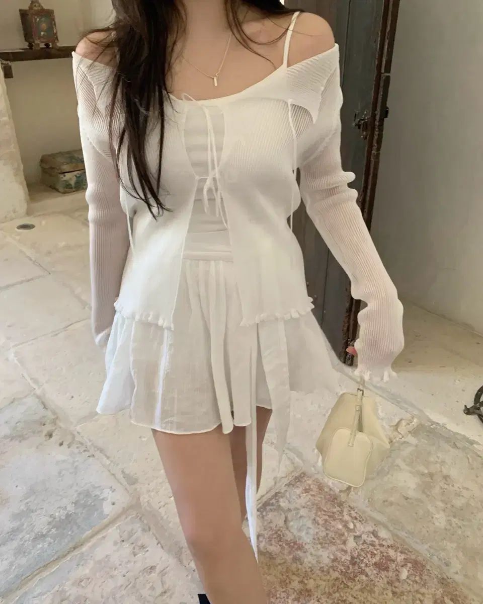 ショップリーズ leeds shine frill cardigan ivory
