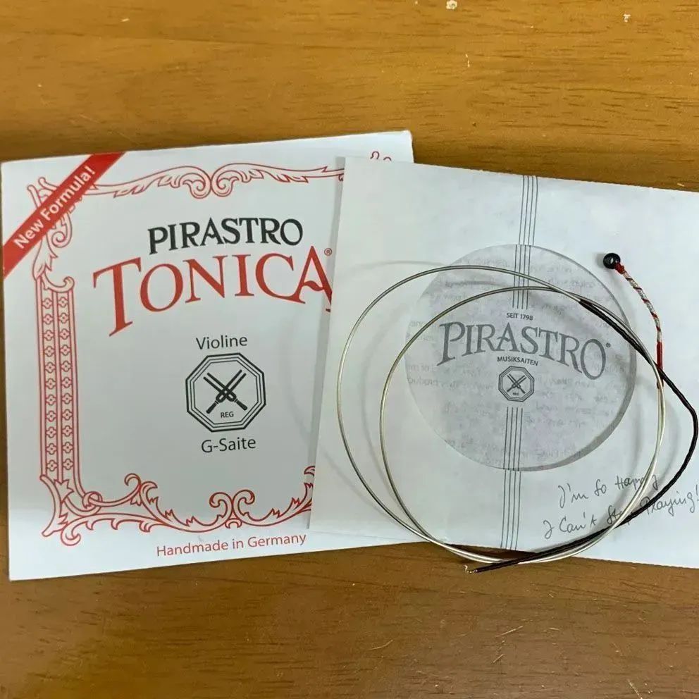 ピラストロ