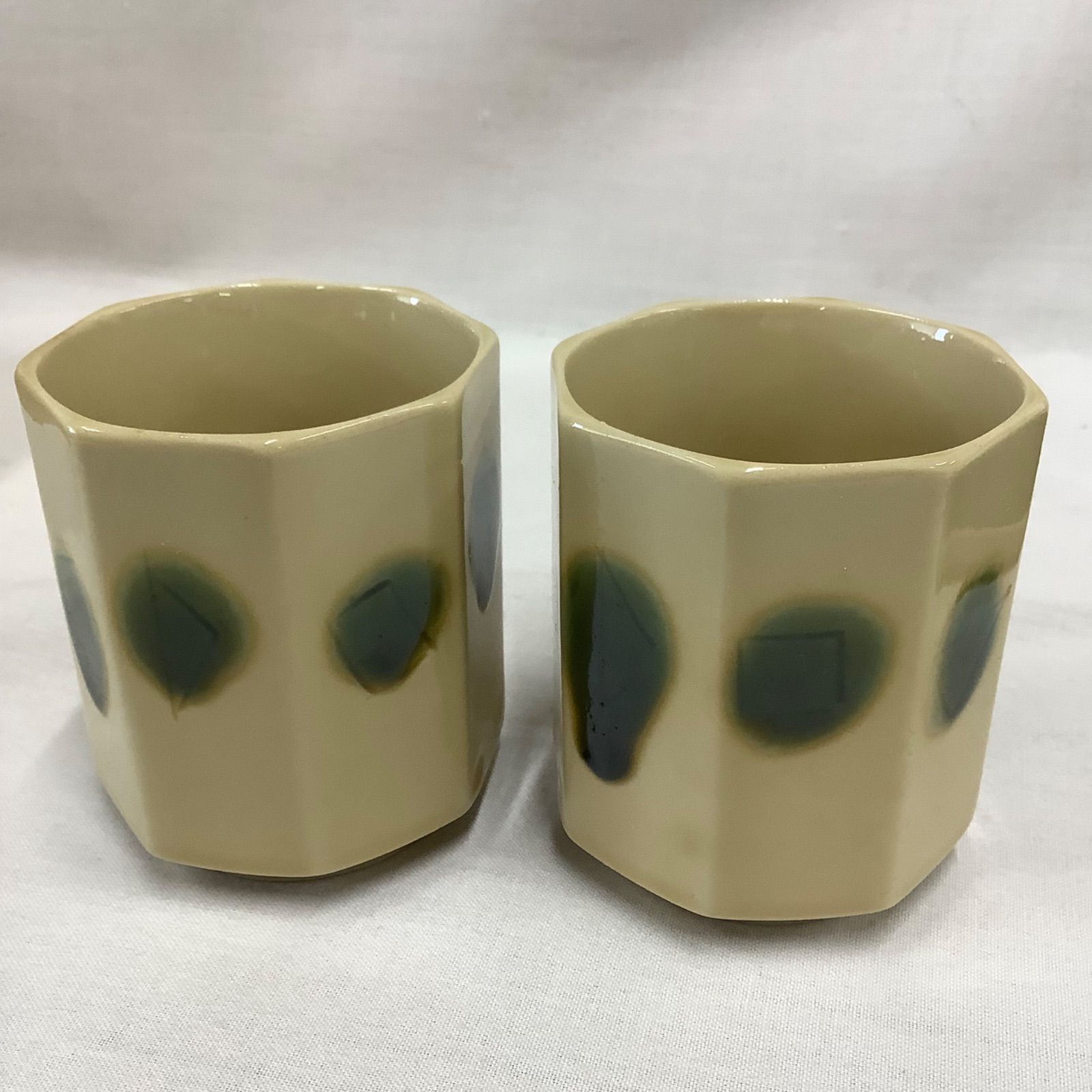 黄瀬戸湯呑 2個セット 時蔵窯 八角形 陶器 共箱 C797 - メルカリ