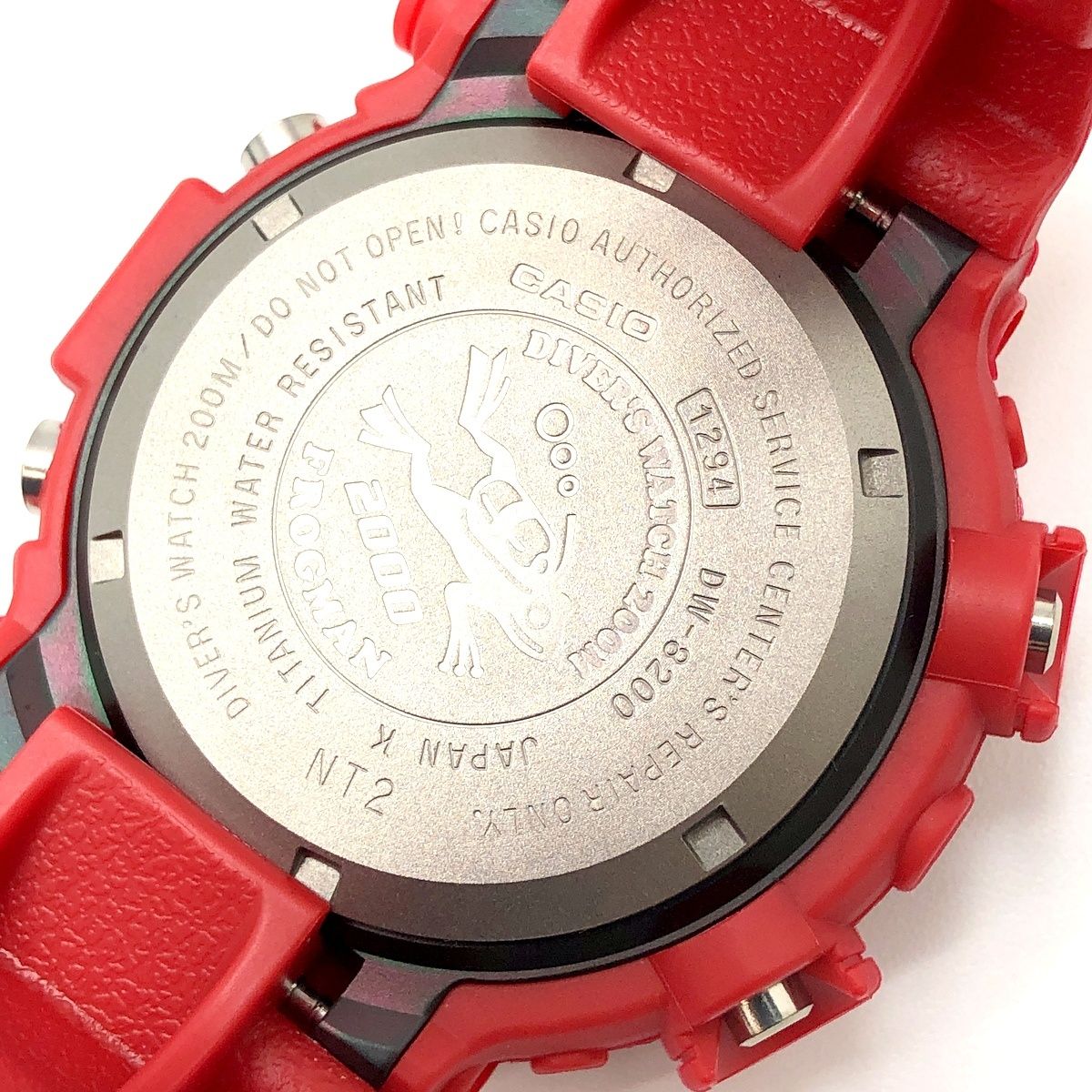 時計 CASIO G-SHOCK FROGMAN 2000 DW-8200NT2 可愛そうなDW-8200NT2 曰く付きの2000年モデル | G-SHOCK