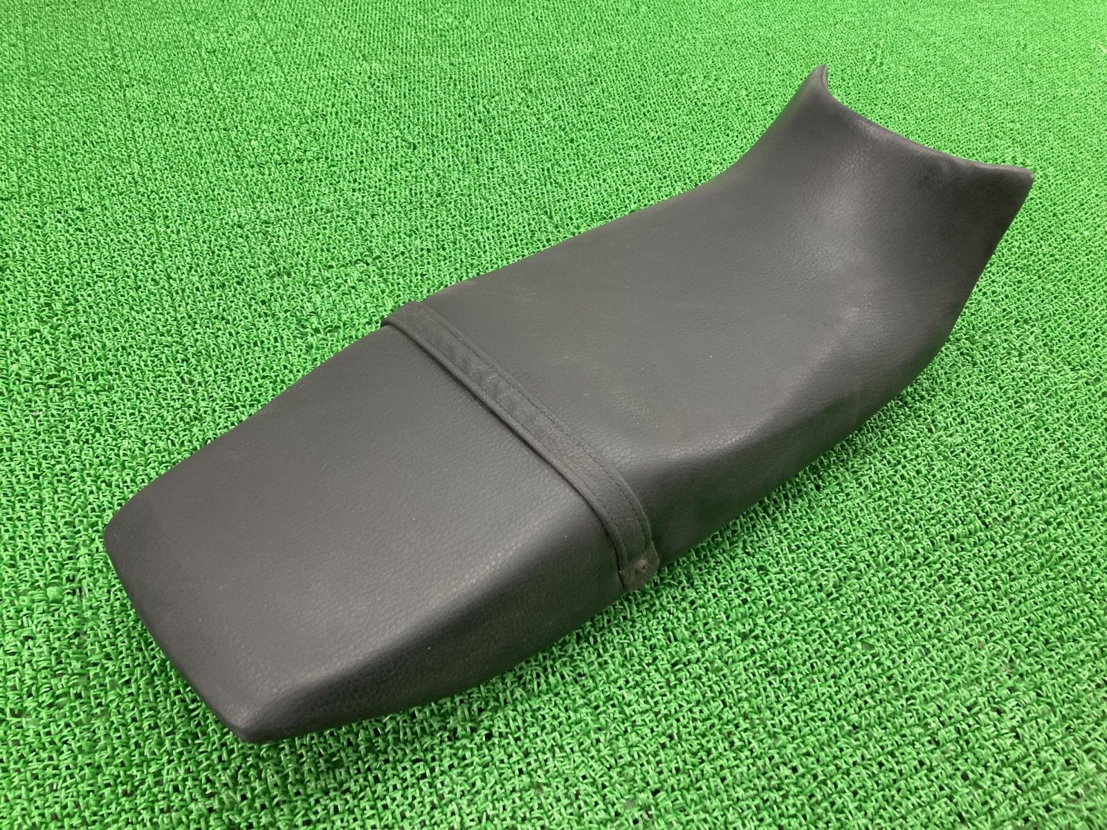GPX750R シート 53001-1482 カワサキ 純正 バイク 部品 ZX750F