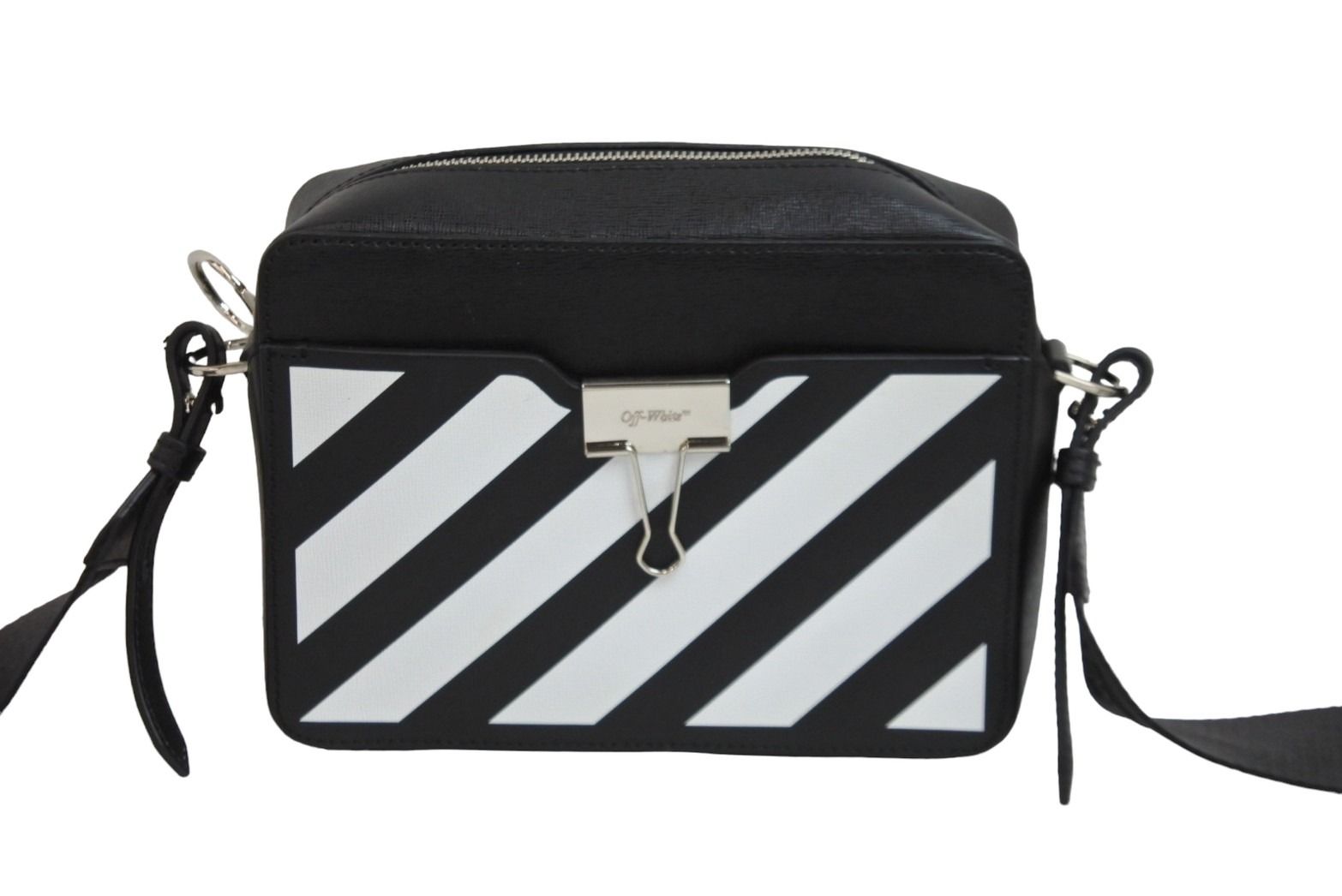 OFF WHITE オフホワイト カメラバッグ ショルダーバッグ イタリア製 レザー ブラック ホワイト シルバー金具 美品 中古 53659 OFF WHITE オフホワイト カメラバッグ ショルダーバッグ イタリア製