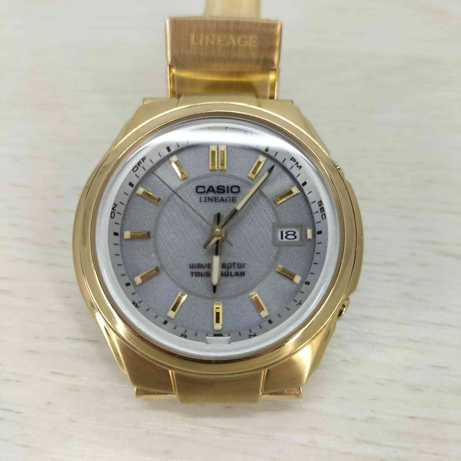 カシオ CASIO LIW-110 LINEAGE リニエージ ウェーブセプター ソーラー 