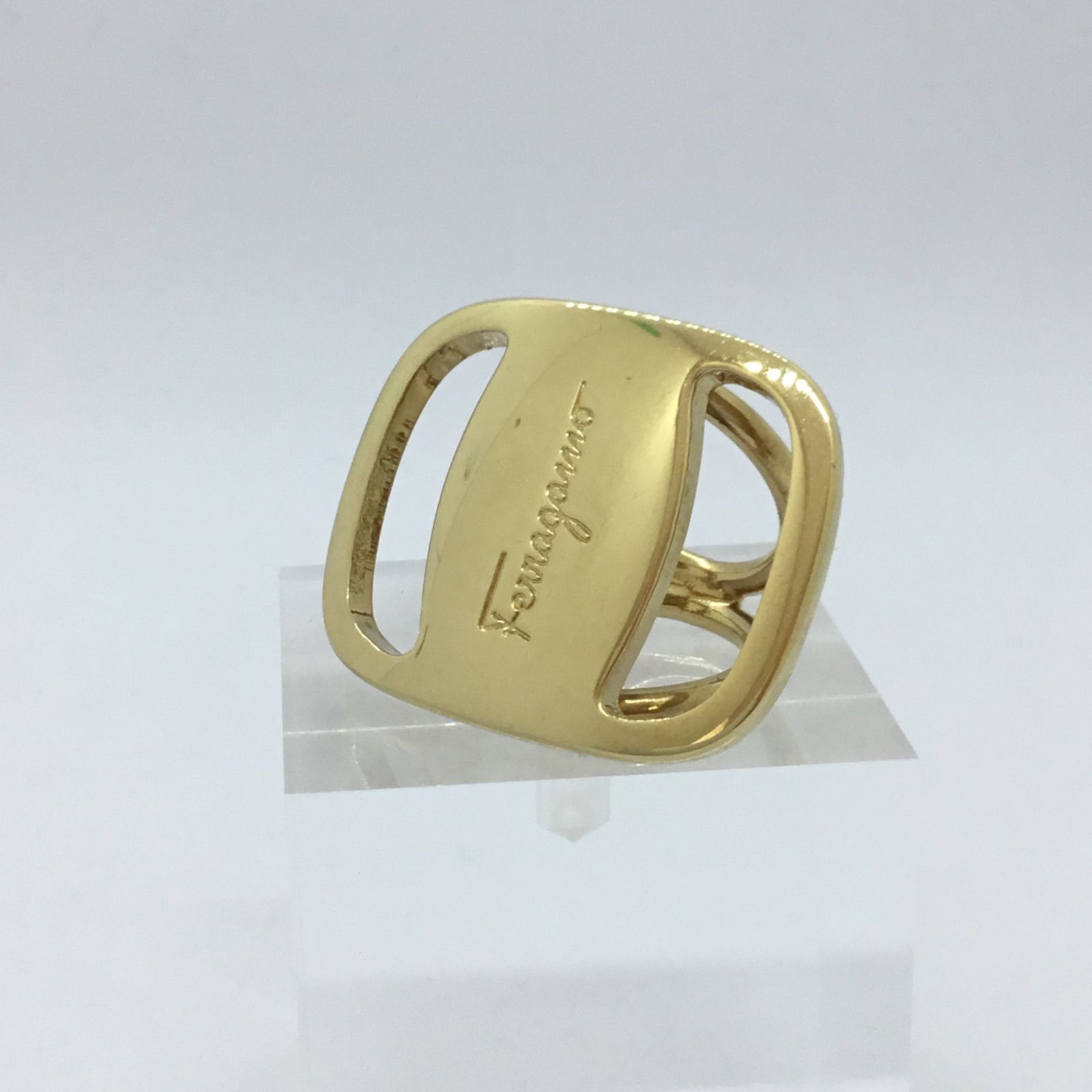 サルバトーレ フェラガモ スカーフ リング付 楽天市場】サルヴァトーレ・フェラガモ Salvatore Ferragamo