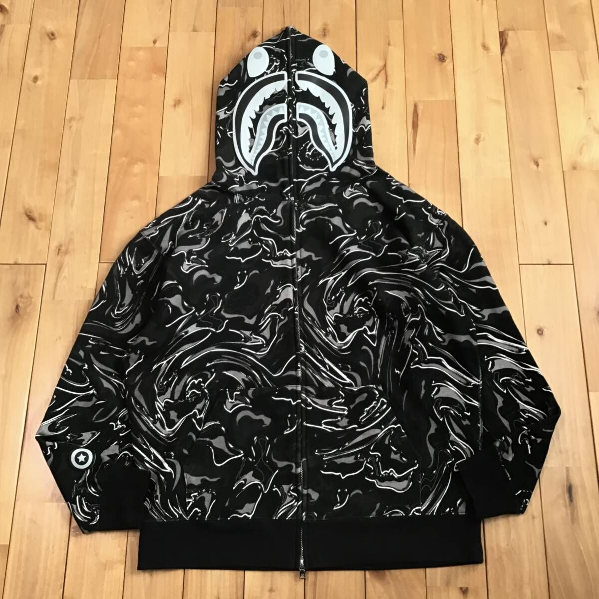 A Bathing Ape 迷彩シャークパーカー L A BATHING APE 迷彩パーカー Lサイズ Marbling camo シャーク