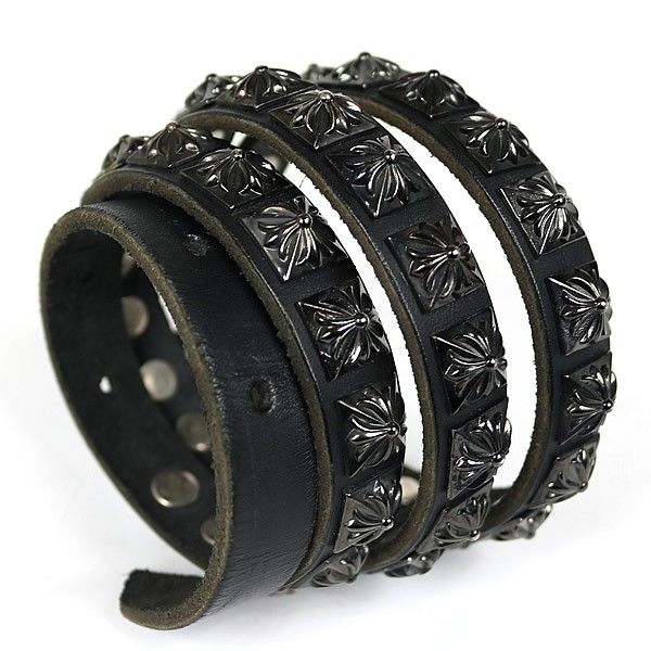 CHROME HEARTS 銀座店 クロムハーツ 美品 フルピラミッド スタッズ  