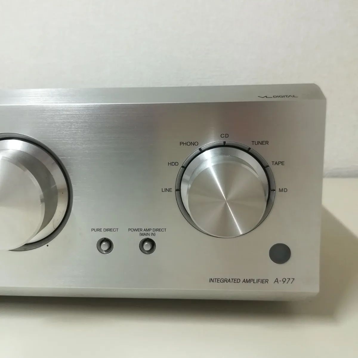 ONKYO プリメインアンプ A-977 中古 通電確認のみ 送料無料 3197