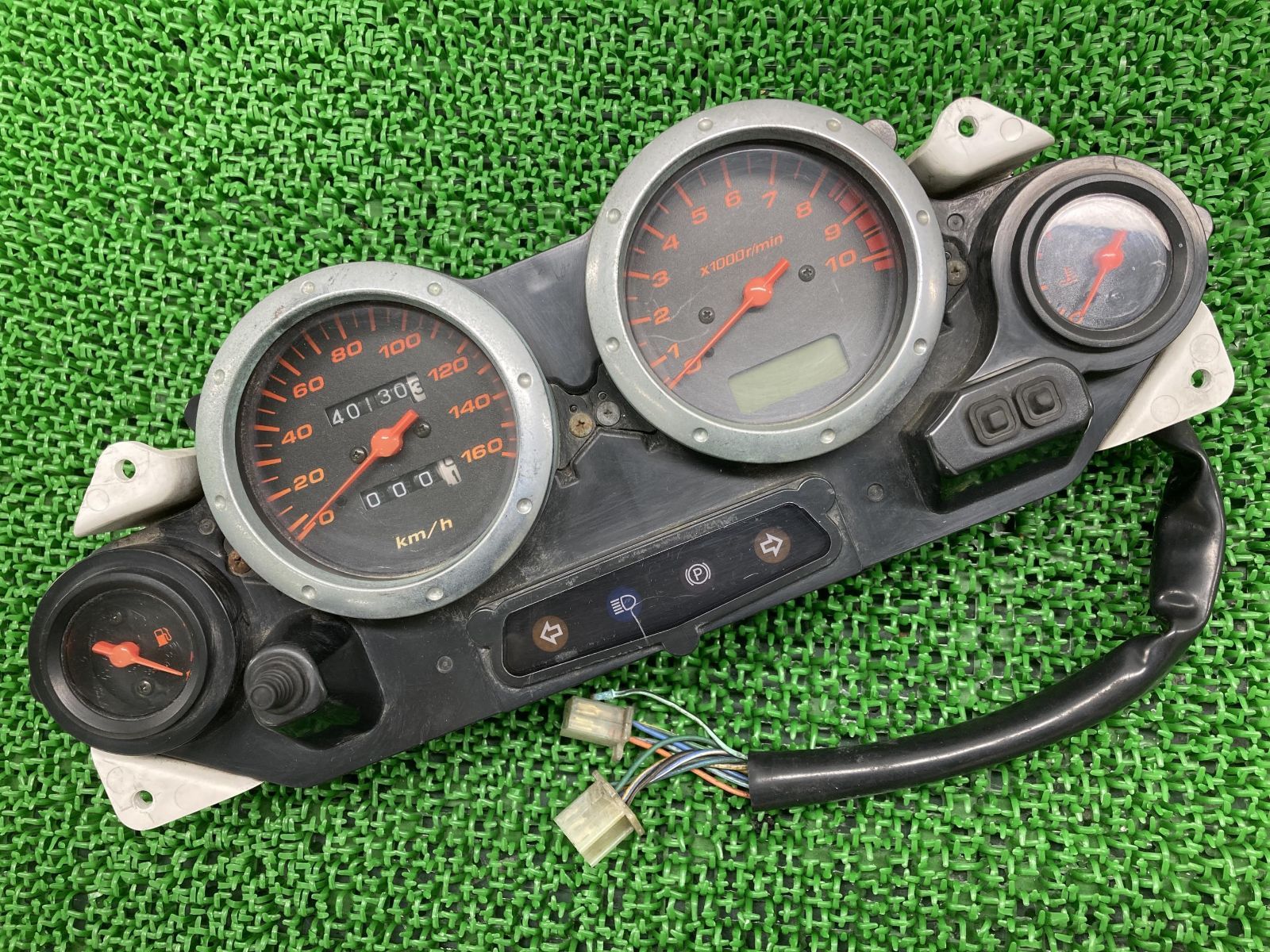 フォルツァ メーター 0508-001 ホンダ 純正 中古 バイク 部品 MF06