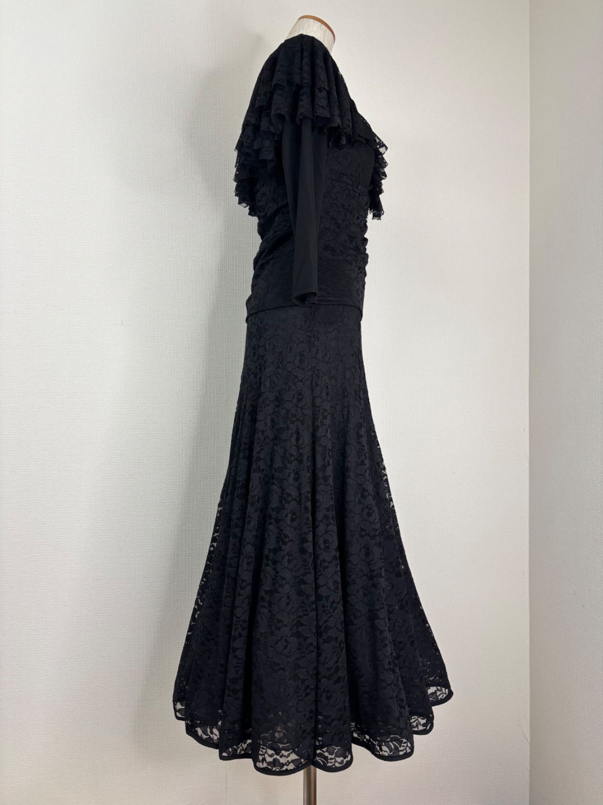 美品 社交ダンス衣装】ブラック×豪華フリル prima boutique