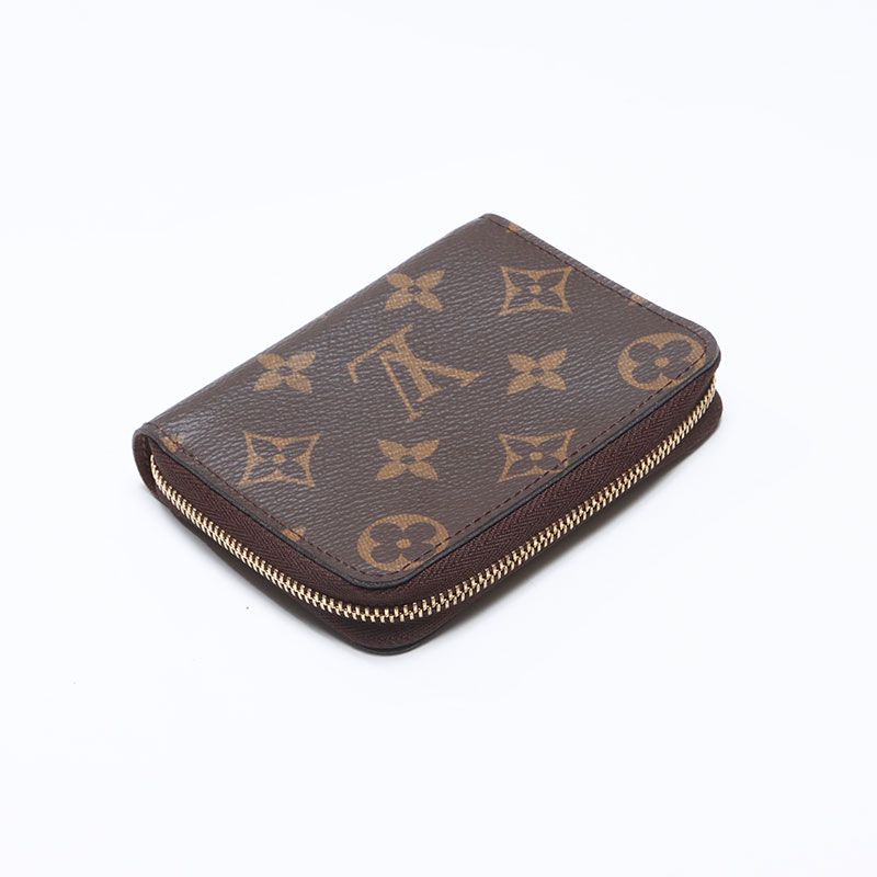 VUITTON