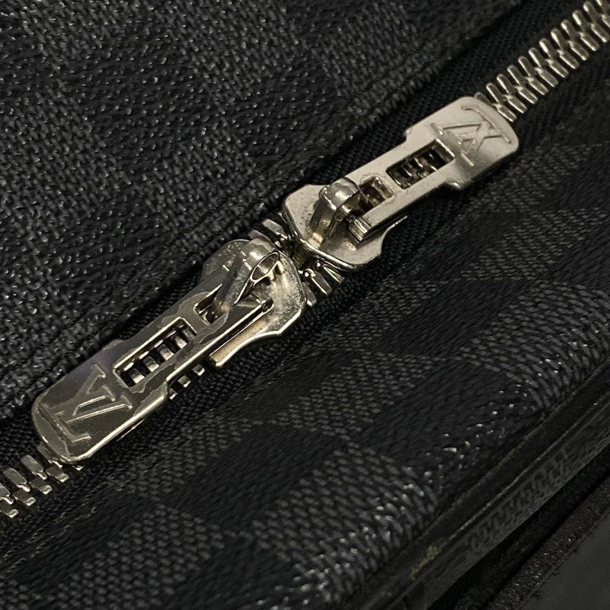 VUITTON ルイヴィトン