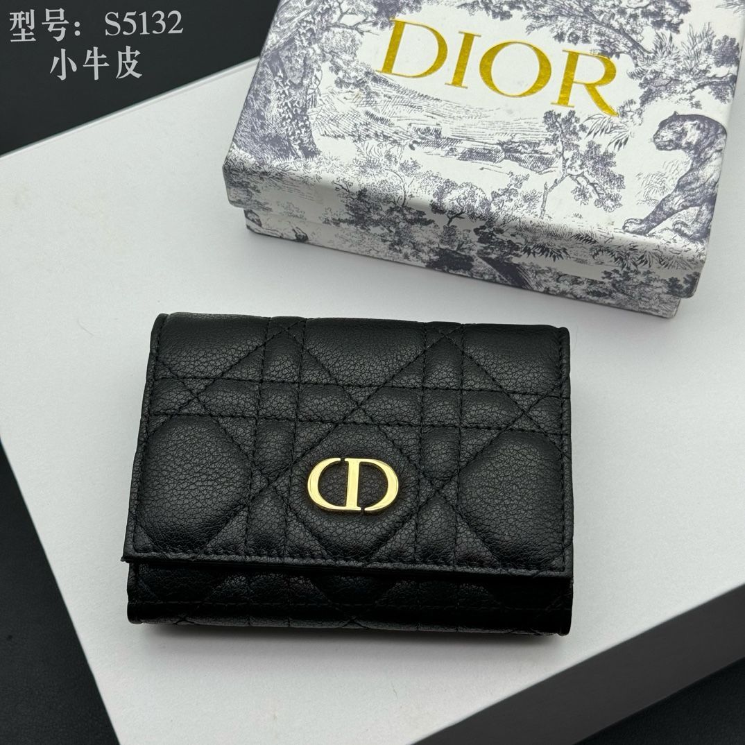 大人気美品！クリスチャンディオール/Dior 2つ折り財布☆ミニ財布☆カードケース レディース☆ 新品未使用 - メルカリ